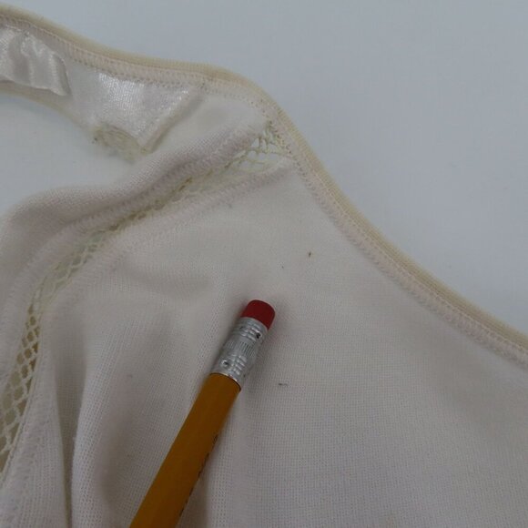 Champion 34D Sports Bra Underwire Mesh Accent Solid White Unlined Wide Straps - Picture 11 of 16